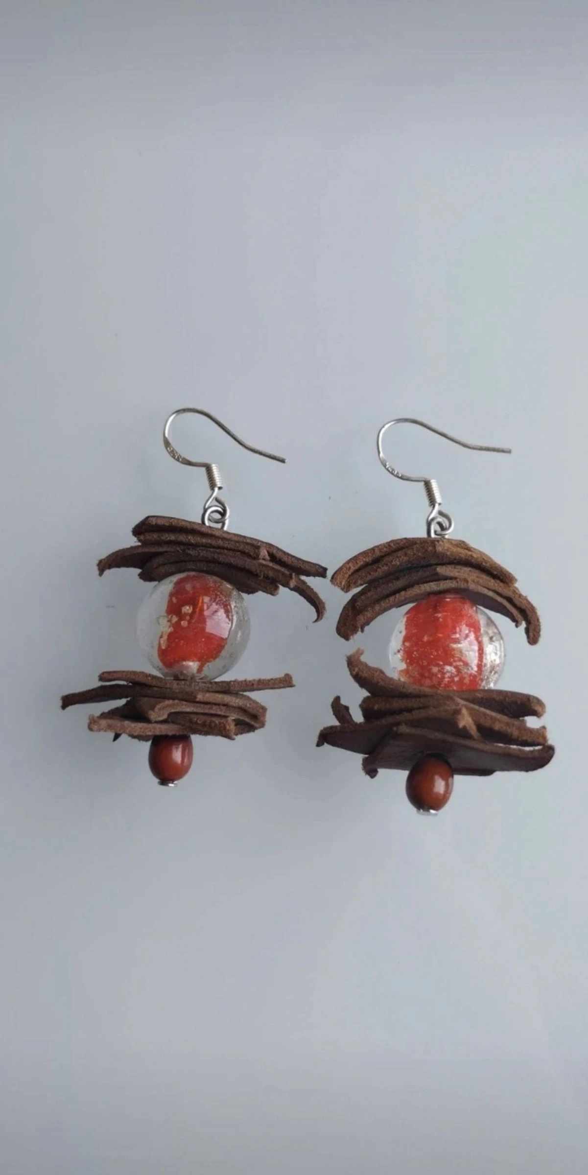 ❤️🐂Preciosos Pendientes de Cristal de Murano, Cuero y Semillas del Amazonas🐂❤️